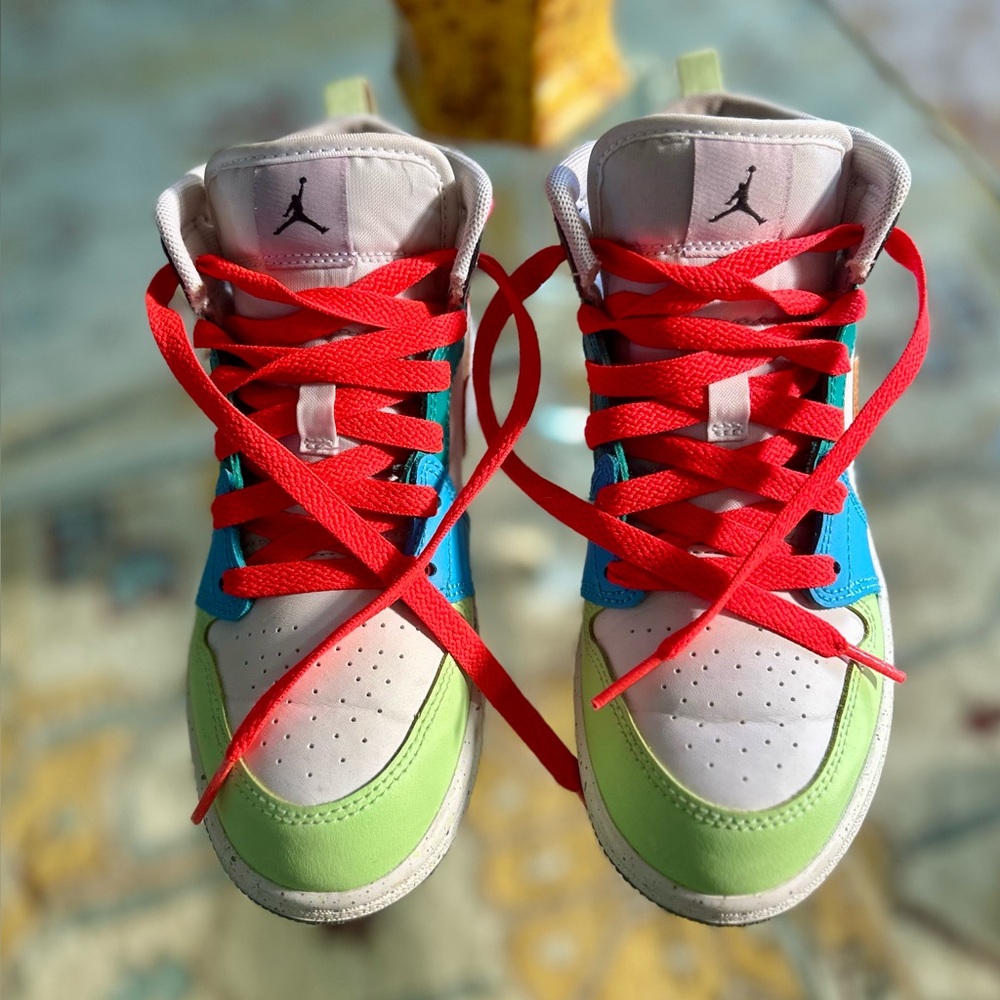 CLEAN Air Jordan Kid SZ 1 Multicolor 2024